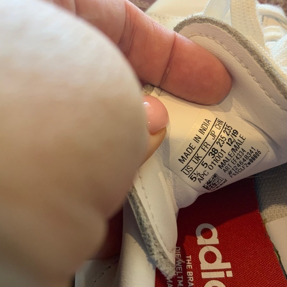 Adidas Stan Smith Low White Red, Sneakers Men’s Size 5.5, worn twice, msrp$100 - Picture 8 of 9